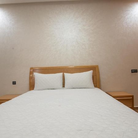 Adam'S Apartments,Self Checkin 6 Mins To Beach Downtown Fiber Optic Wifi Free Parking Same Rules As Hotels Агадир Экстерьер фото